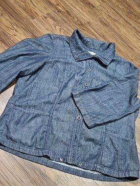 *Wintergear BOGO* Christopher & Banks Petite Medium Denim Shirt Jacket *Flaw